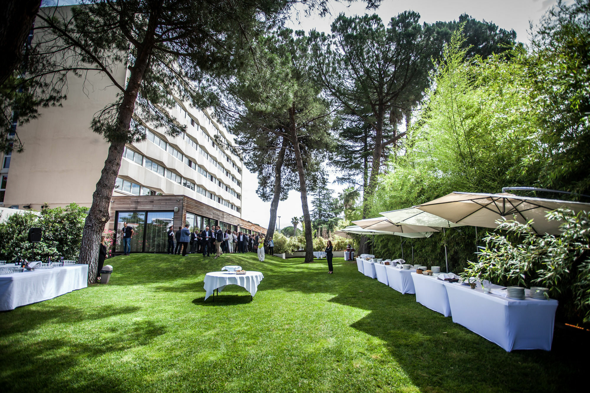 נים Hotel C Suites Chambres Spacieuses מראה חיצוני תמונה