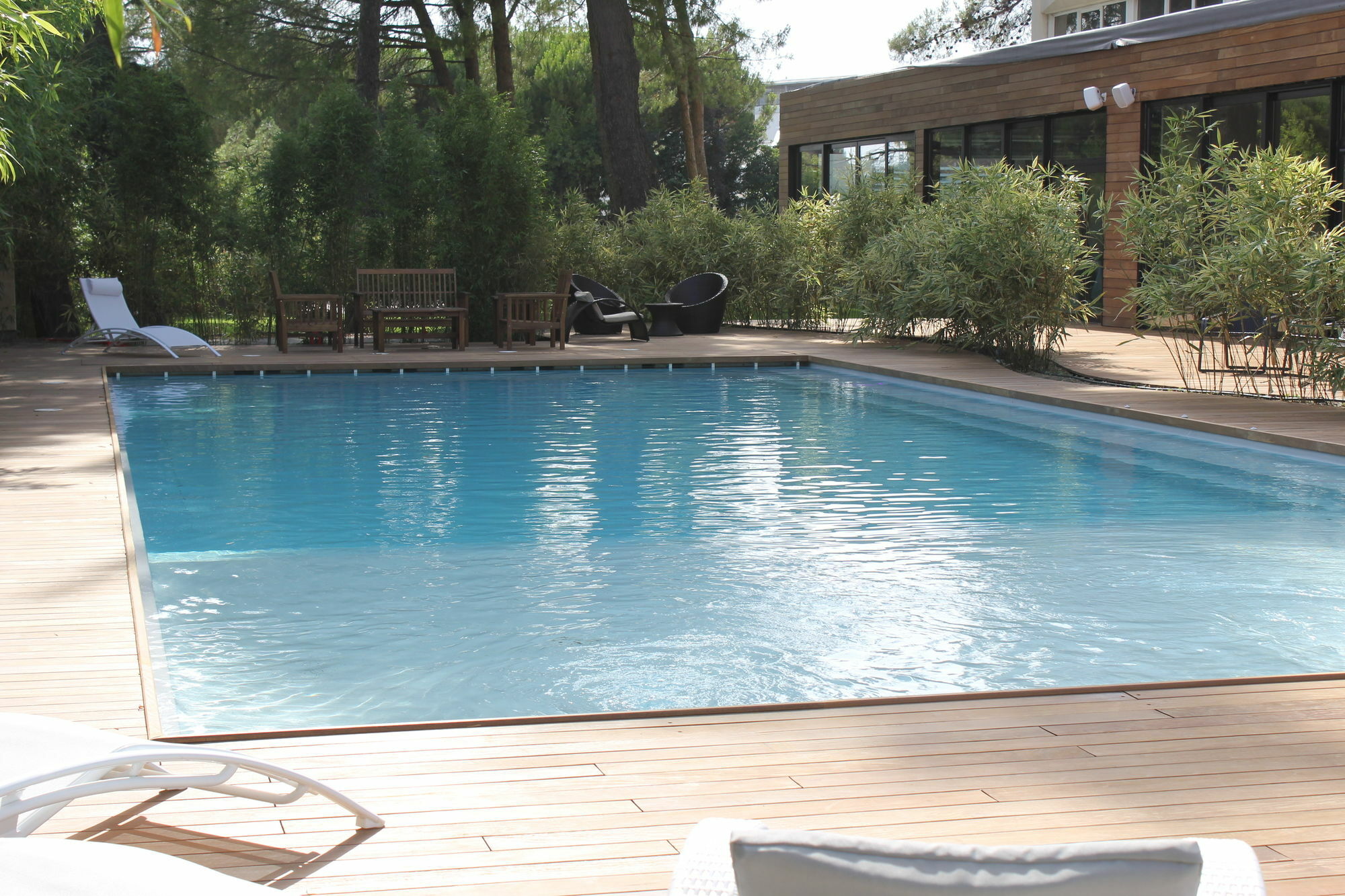 נים Hotel C Suites Chambres Spacieuses מראה חיצוני תמונה